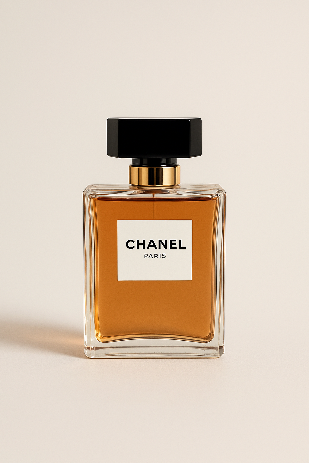 Parfum Chanel Coco Mademoiselle — botol klasik elegan